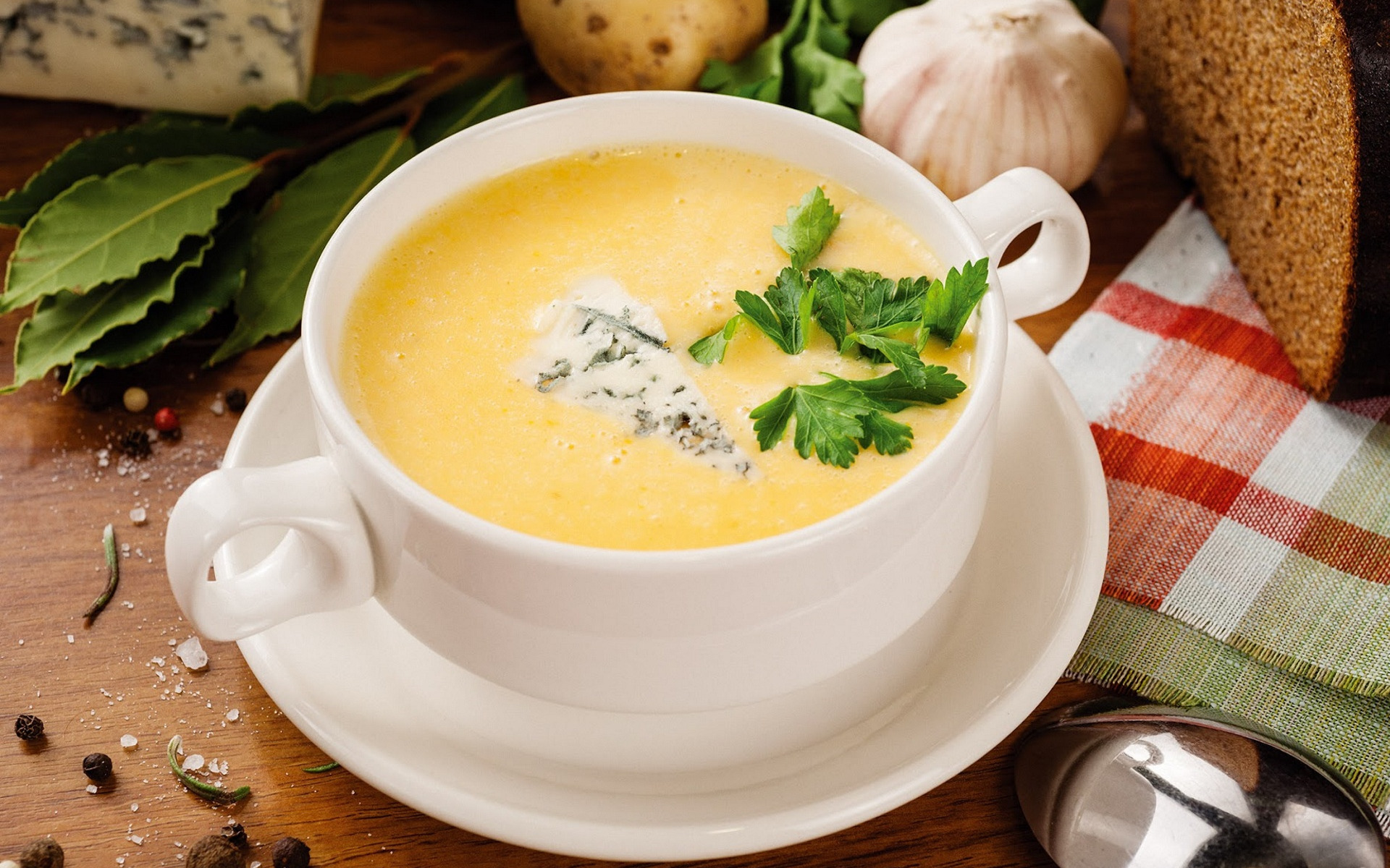 Сырный суп-пюре с соевым соусом: пошаговый рецепт